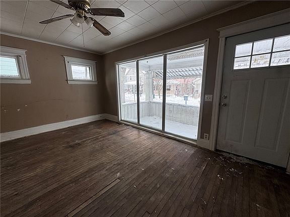 5th image of 760 Seward St