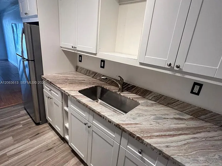 4517 NE 21st Ave #2 — Photo 5