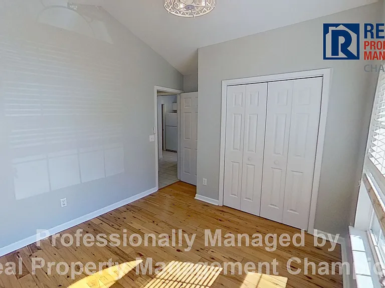 3825 Mayfield Ct — Photo 10
