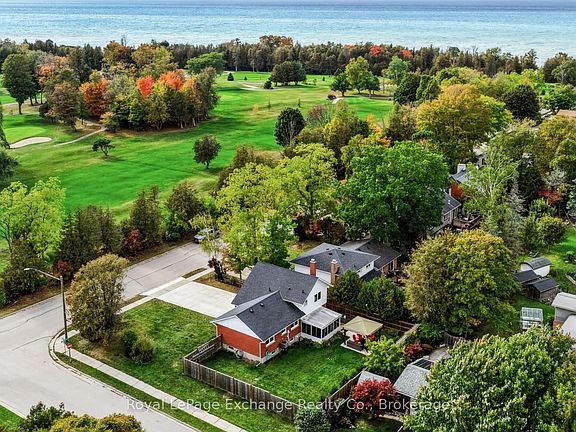 5th image of 40 Golf Links Rd