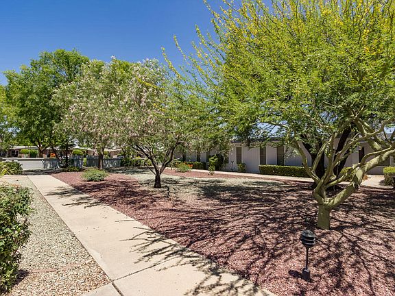 3rd image of 17465 N Del Webb Blvd