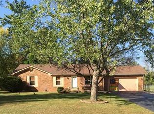 972 W Rustic Ln, Whiteland, IN 46184