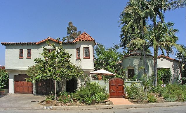 1st image of 2466 Moreno Dr