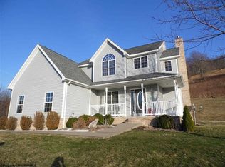 218 Sarah Ln, Bridgeport, WV 26330