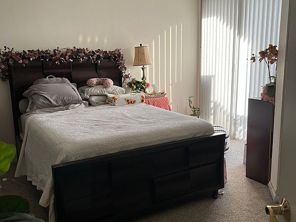 4th image of 1700 NW North River Dr APT 803