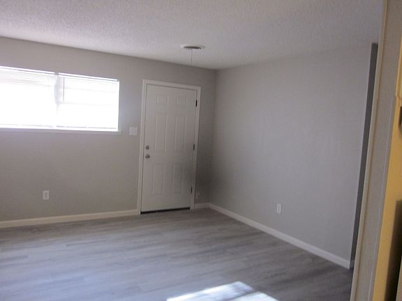 2nd image of 1209 Heather St