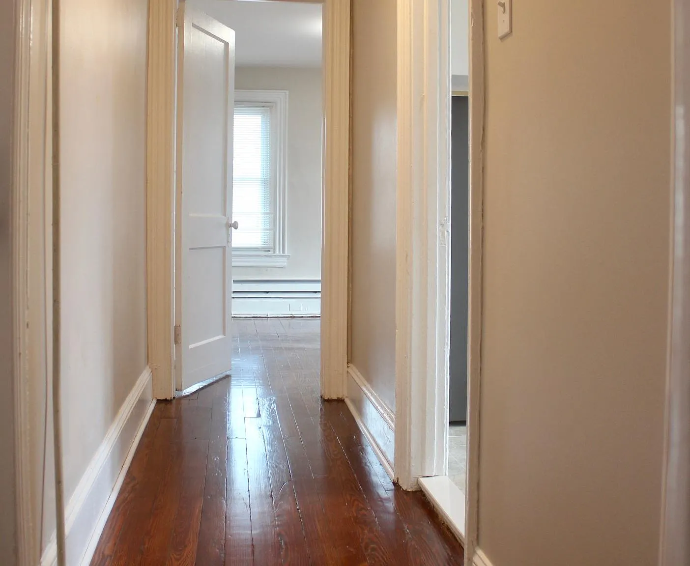 809 Greenwood Ave — Photo 3