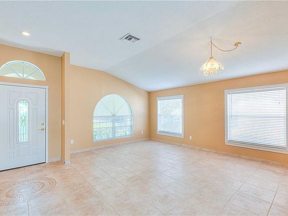 4th image of 5407 Tughill Dr