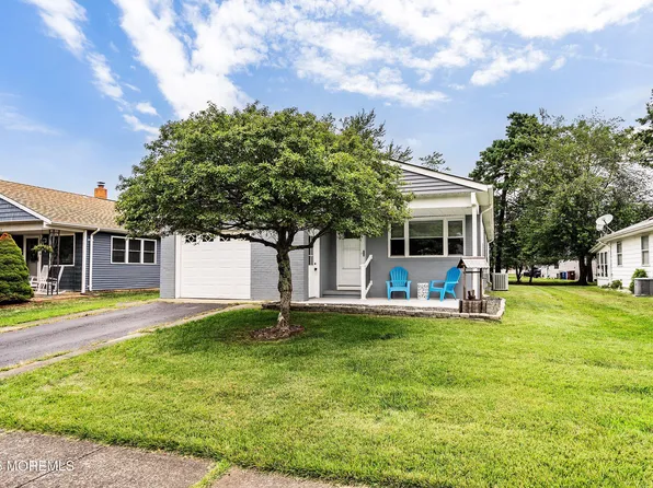 260 Costa Mesa Drive, Toms River, NJ 08757