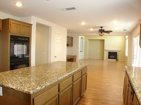5th image of 31920 Manzanita Ln