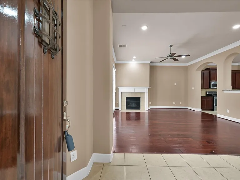 14546 San Pietro Dr — Photo 4