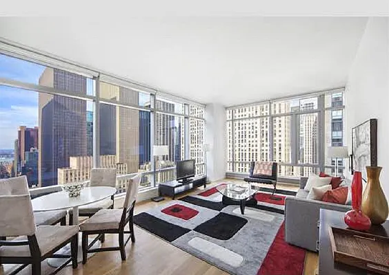 Rented by Corcoran | media 1