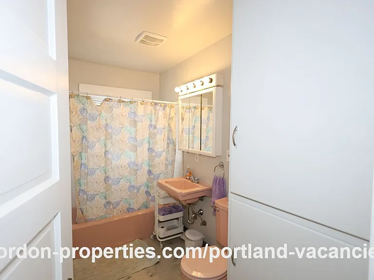 3815 SE 11th Ave — Photo 25