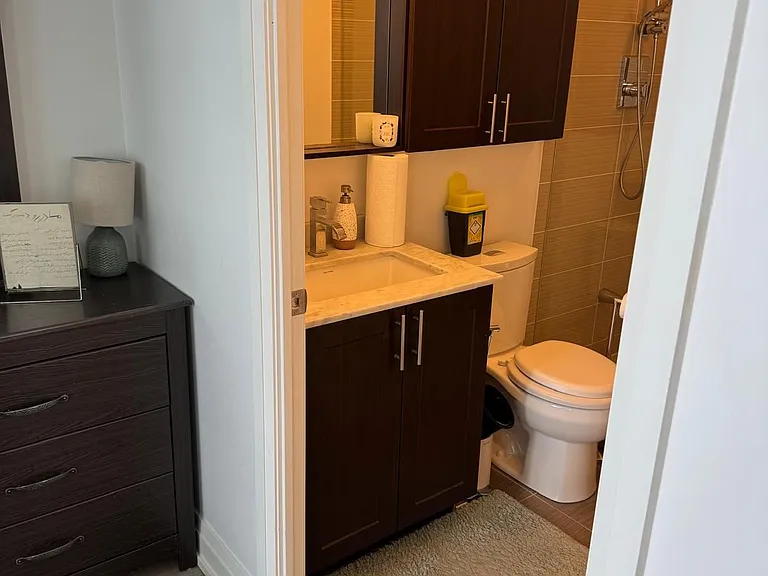 7165 Yonge St #2109 — Photo 13