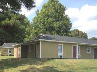 701 Riverside Ln, Monroe, NC 28110