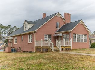 240 Cedar Pointe Dr, Athens, GA 30605