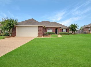 534 Planters Dr, Pearl, MS 39208
