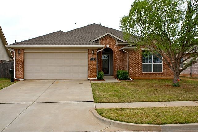 1st image of 532 Woodsong Dr