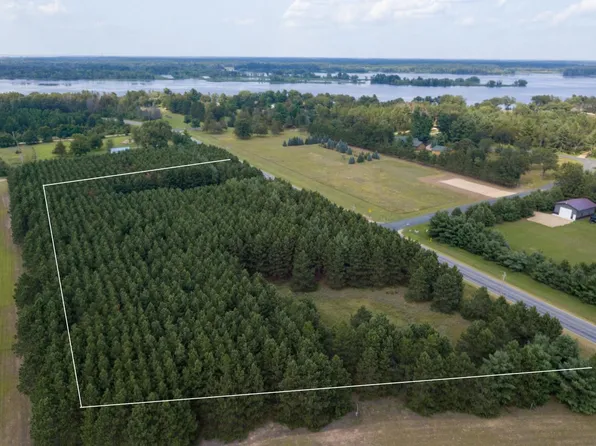 N9731 County Road G, Necedah, WI 54646