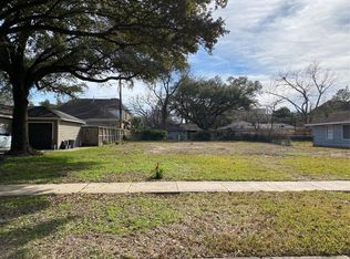 4805 Saxon St, Bellaire, TX 77401
