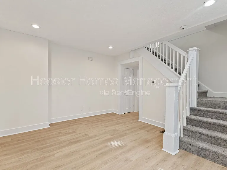2920 Ruckle St — Photo 8