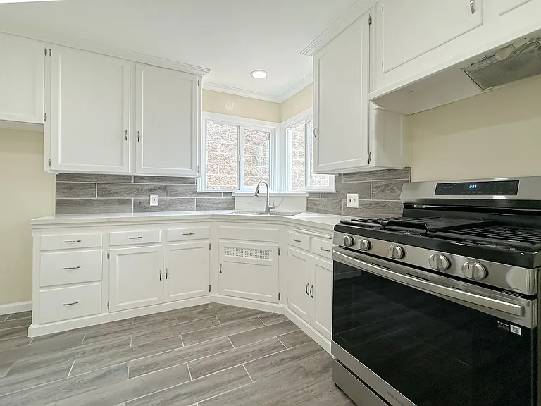 4520 Marine Ave — Photo 9