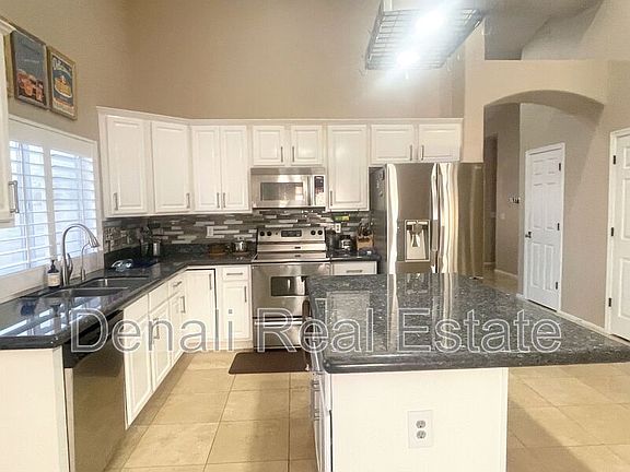 4th image of 368 W Palomino Dr