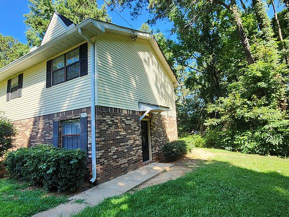 2nd image of 2996 Sonya Ln #2994