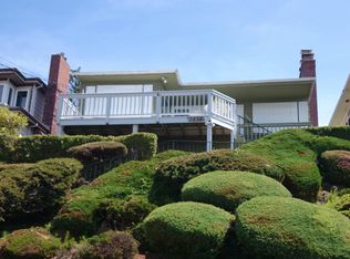 3452 61st Ave SW, Seattle, WA 98116