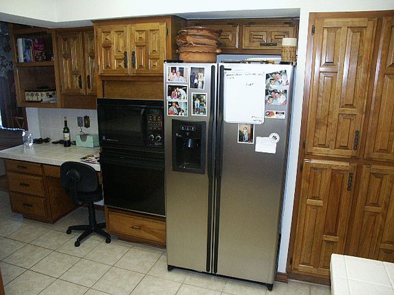 3rd image of 111 E Augusta Sq