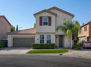 1944 N Larose Ln, Clovis, CA 93619
