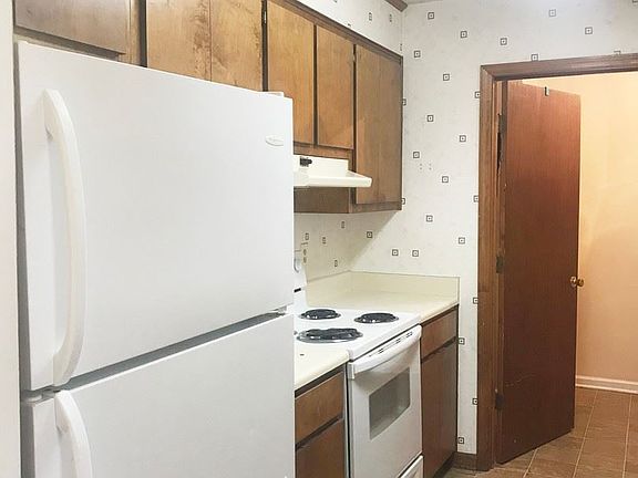 5th image of 4379 W Maysfield Dr #B