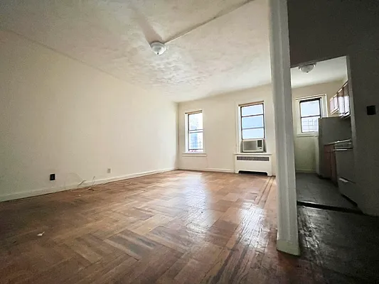 Rented by BRICK & GALO REALTY CORP | media 11