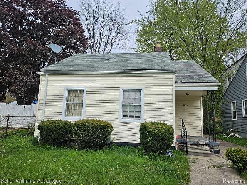 1st image of 19760 Rowe St