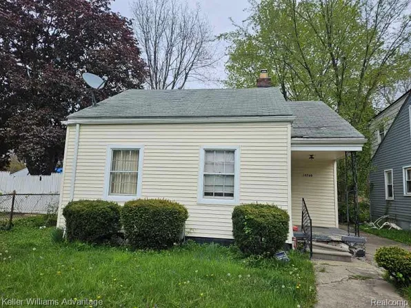 19760 Rowe St, Detroit, MI 48205