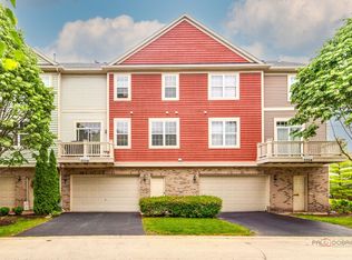 3116 Taunton St, Elgin, IL 60124