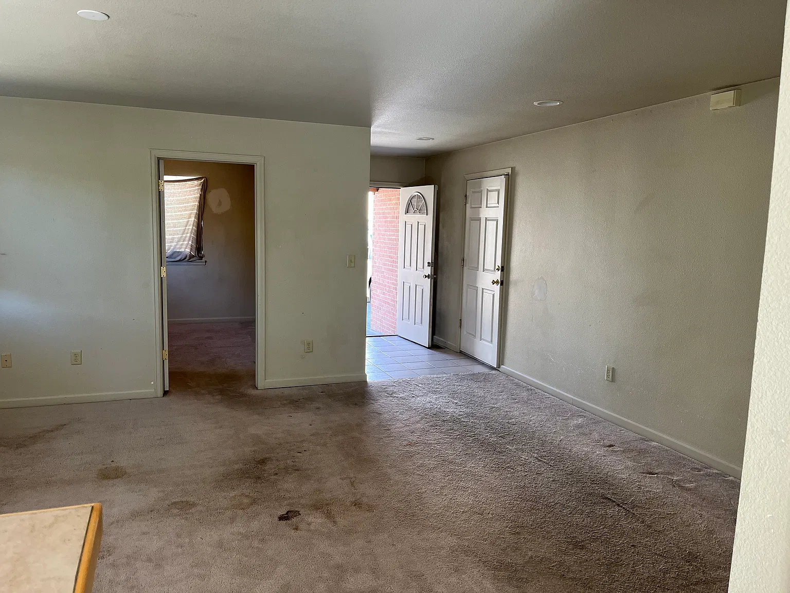 2 bed, $2,200 — Photo 2