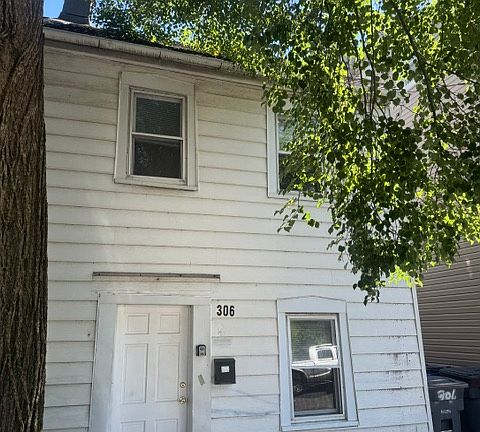 2nd image of 306 Walnut St