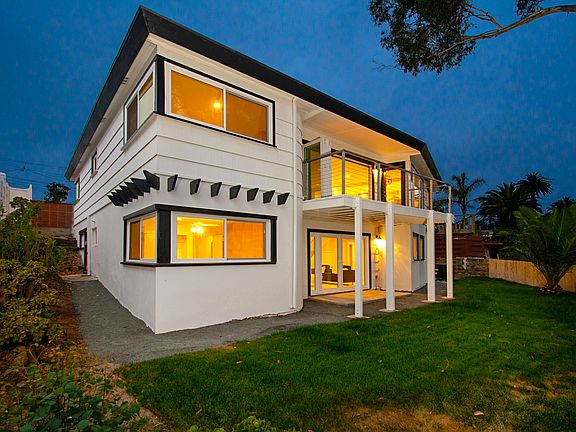 3rd image of 1838 Mission Cliff Dr