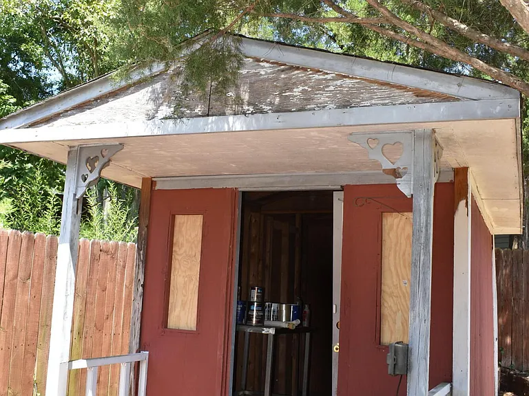735 Old Edgefield Rd — Photo 14