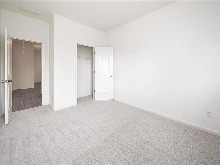 307 Danville Ave — Photo 36