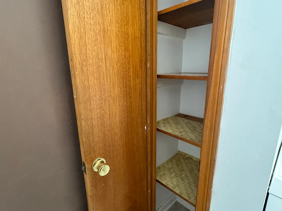 Storage in bathroom