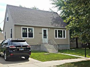 1615 N 33rd Ave, Melrose Park, IL 60160
