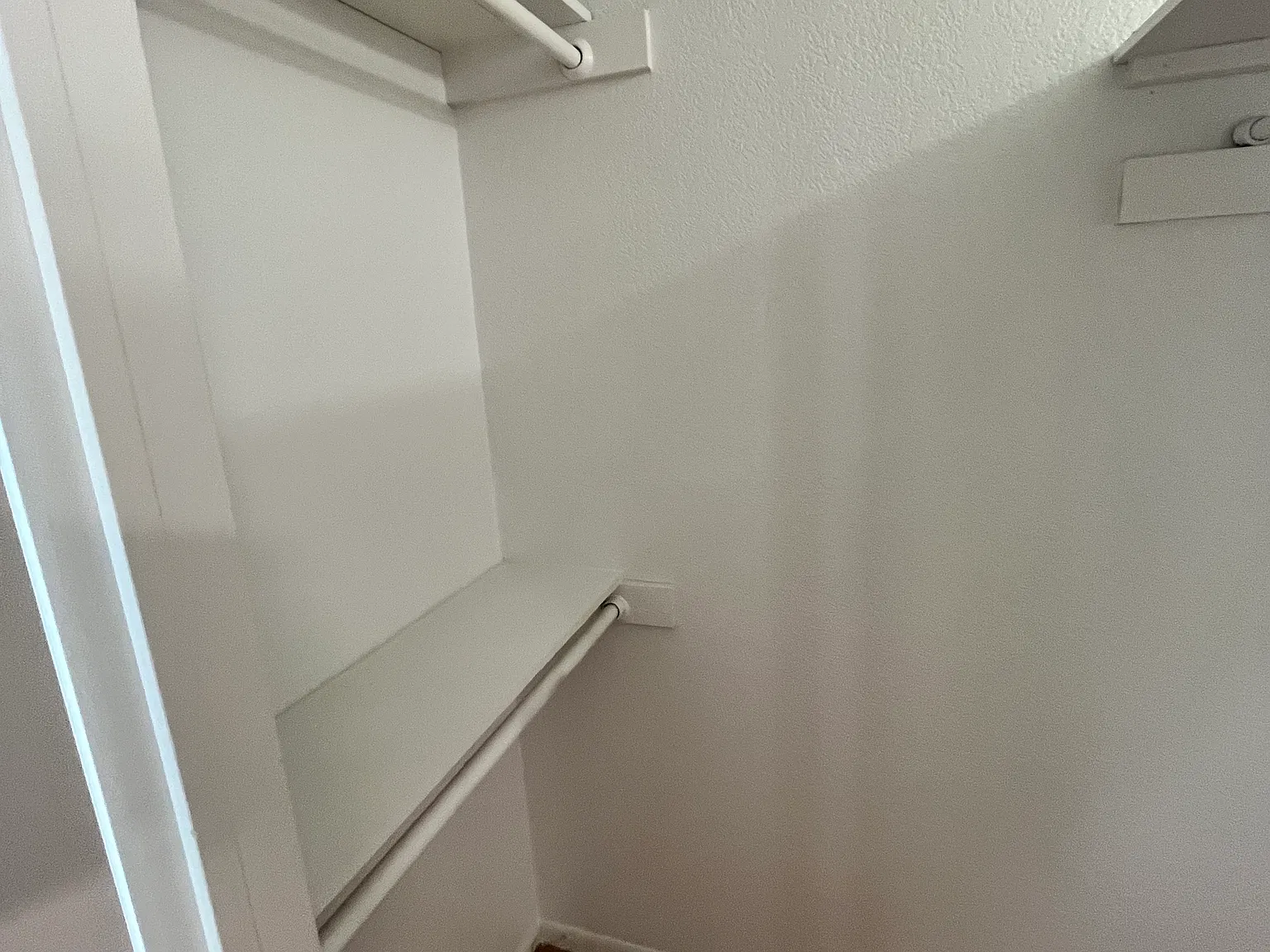 2 bed, 1.5 bath, $895 — Photo 3
