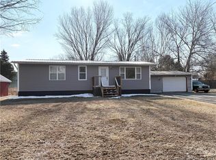 121 Wentworth St, Woodstock, NB E7M 2Z4