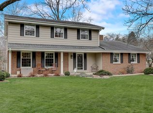 2740 Wexford Rd, Racine, WI 53405