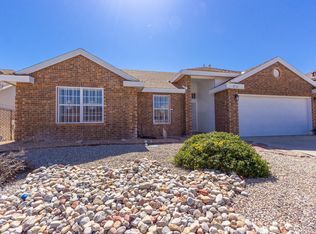 8116 Smokerise Ave NW, Albuquerque, NM 87120
