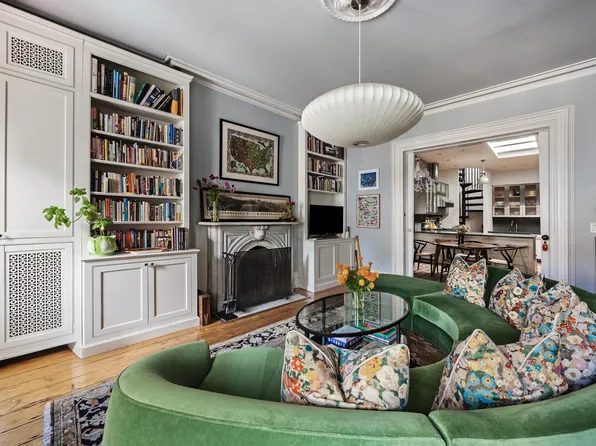 217 Second Avenue image 5 of 30