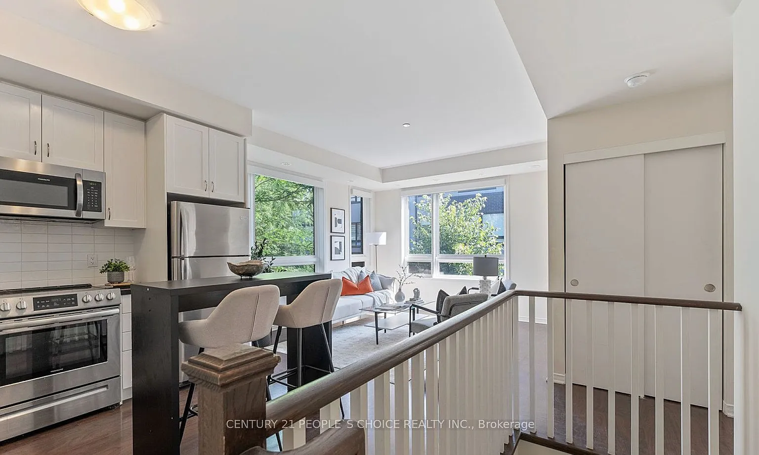2 bed, $2,900 — Photo 2