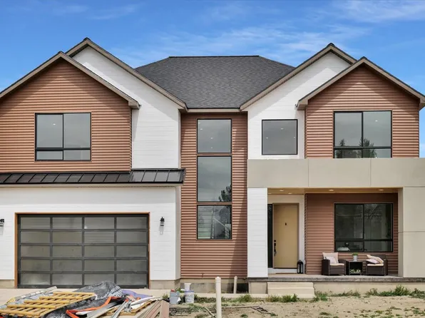 242 W 400 S, Mount Pleasant, UT 84647